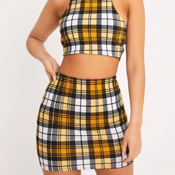 PrettyLittleThing Yellow Check Print Mini Skirt 6 - Picture 1 of 9